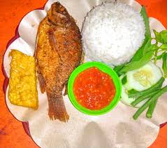 Nasi Lalapan Mujaer